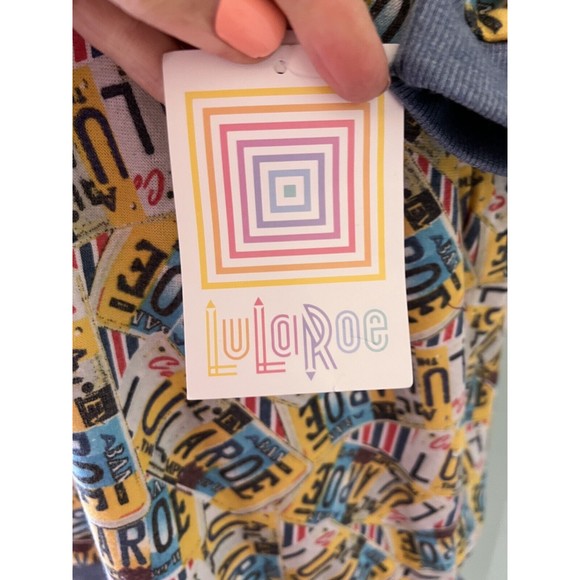 Lularoe Jane Short Sleeve Sweatshirt, License Plates Logo, Large NWT - Picture 5 of 6